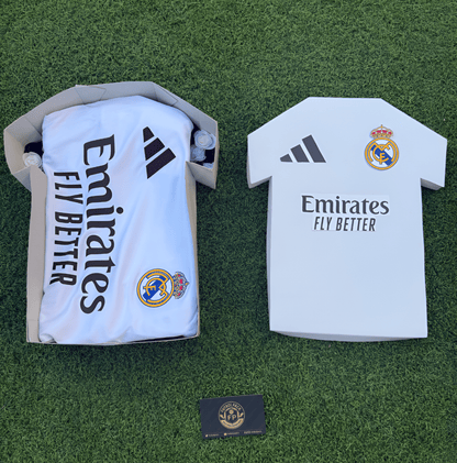 Caja Leyenda Mujer – Cristiano Ronaldo Real Madrid - FutbolPack